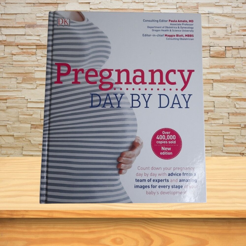 Pregnancy Day by Day: An Illustrated Daily Countdown to Motherhood, from Concept